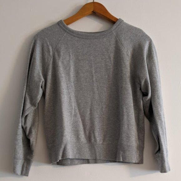 Everlane Tops - Everlane Gray Sweatshirt Size Small